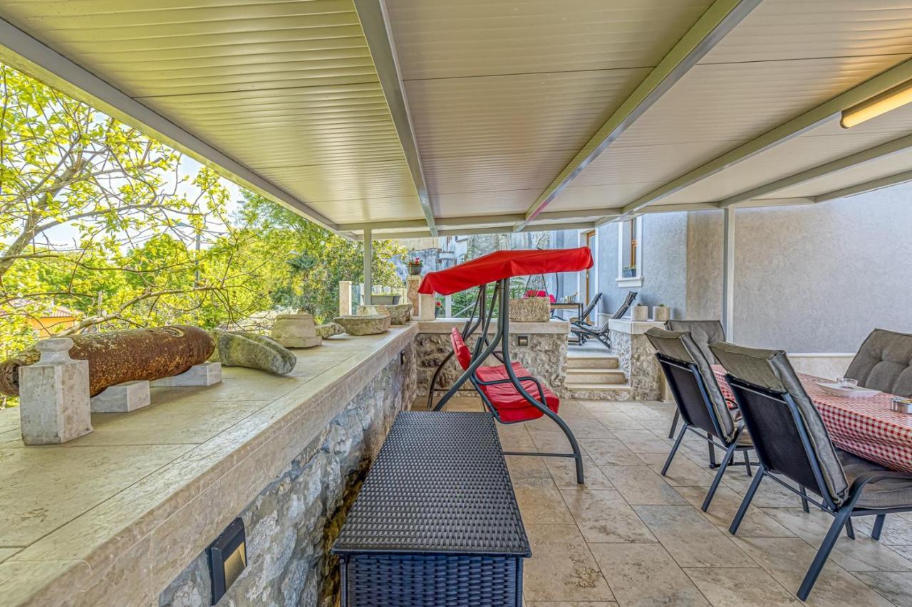 Holiday House Lidia I Rina Pican Экстерьер фото